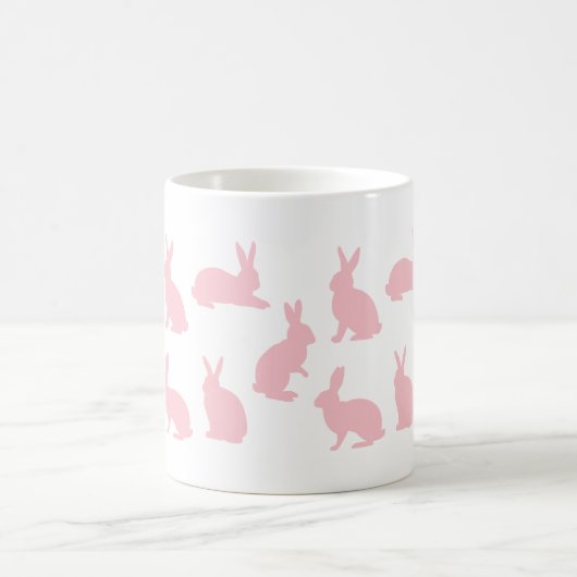 Blush Pink Bunnies With Custom Monogram Easter コーヒーマグカップ (中央)