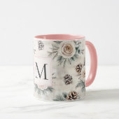 Blush Pink Christmas Pine Cones Floral Monogram マグカップ (正面右)