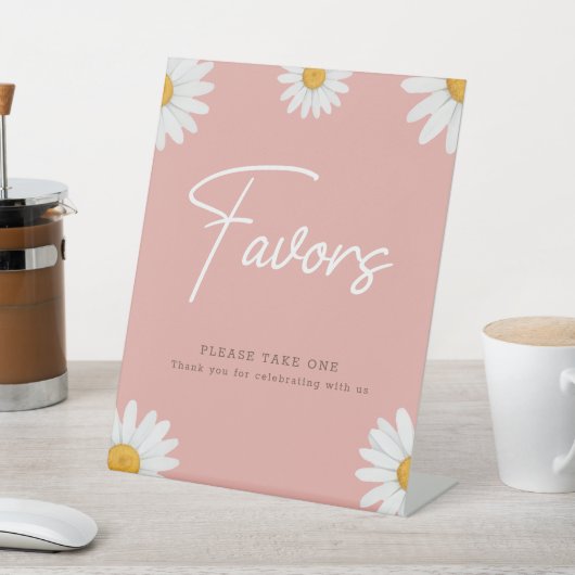 Blush Pink Daisy Floral Baby Shower Favors 台座サイン (インサイチュ)