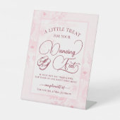 Blush Pink Floral Dancing Feet Flip Flop Wedding  台座サイン (正面)