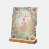 Blush Pink Floral Quinceanera Celebration アクリルサイン (傾斜)