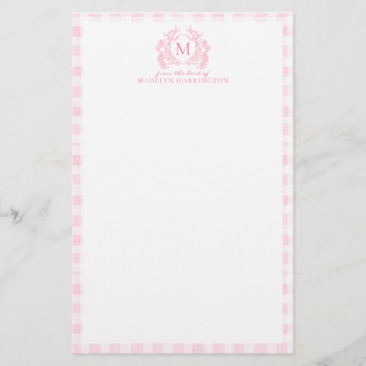 Blush Pink Gingham Floral Crest Monogram 便箋 (正面)