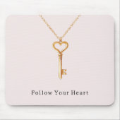 Blush Pink Gold Heart Chain  マウスパッド (正面)