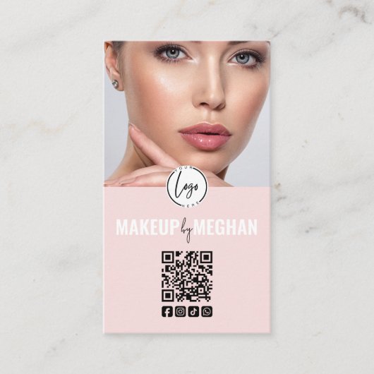 Blush Pink Modern Logo QR Code Photo Makeup Busine 名刺 (正面)