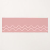 Blush Pink Modern Minimal Wavy Lines With Initials ヨガマット (正面(横))