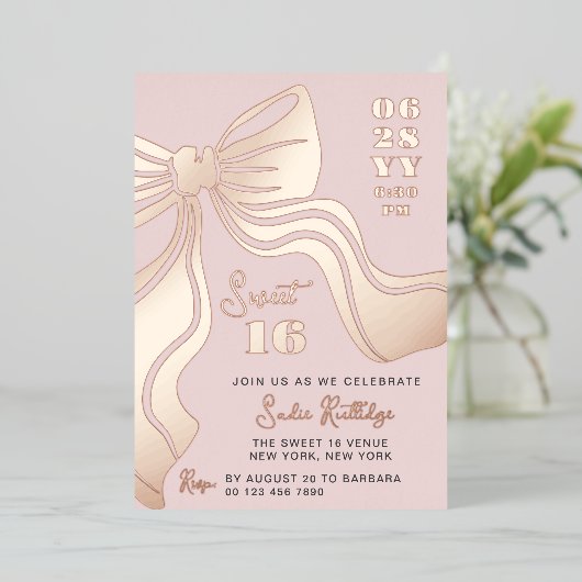 Blush Pink Rose Gold Bow Sweet 16 箔招待状 (立ち正面)