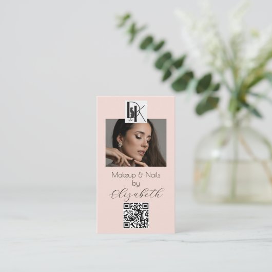 Blush Pink Script Logo QR Code Photo Makeup  名刺 (スタンド正面)