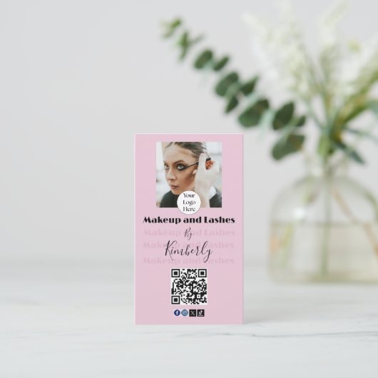 Blush Pink Script Logo QR Code Photo Makeup/Lashes 名刺 (スタンド正面)