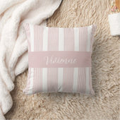 Blush Pink Watercolor Stripes Monogram Name クッション (ブランケット)
