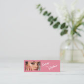 Blush Pink White Script Photo Makeup スキニー名刺 (スタンド正面)