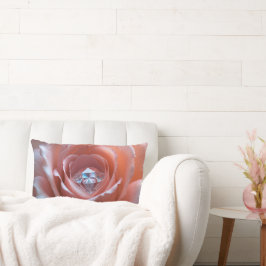 Blushfire Crystal Bloom ランバークッション