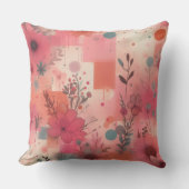 Blushing Bloom Collage Throw Pillow クッション (正面)