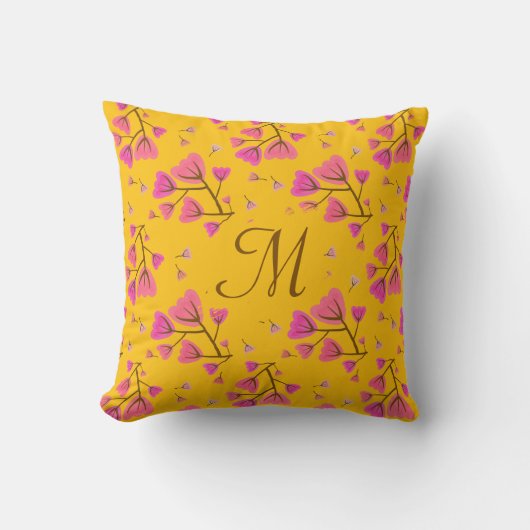 Blushing Petals Floral Throw Pillow クッション (正面)