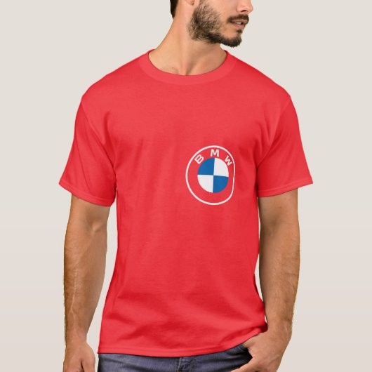 BMW M8 Competition | 真紅の車Tシャツ Tシャツ (正面)
