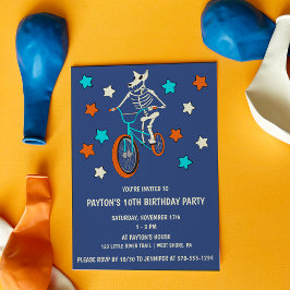 BMXバイクに乗ったワーウルフのスケルトン 男の子の誕生日 招待状