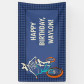 BMXバイクに乗ったワーウルフのスケルトン 男の子の誕生日 横断幕 (縦)