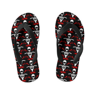 Bmxバイクもしくは自転車に乗る人フリースタイル キッズビーチサンダル