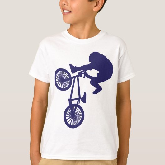 BMXバイクもしくは自転車に乗る人 Tシャツ (正面)