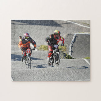 BMXレースアクション自転車選手ラードブンドスリード自転車 ジグソーパズル