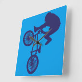 BMX-バイクもしくは自転車に乗る人 スクエア壁時計 (傾斜)