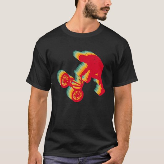 BMX Rider Bike Bicycle Stunt Racing  Extreme Outdo Tシャツ (正面)