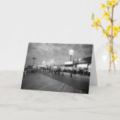 Boardwalk at Night 空白の Greeting Card カード (黄色い花)