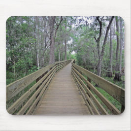 Boardwalk Through the Woodsの写真 マウスパッド