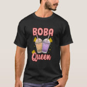 Boba Queen Graphic Tea Tea Drinker Tea Brewing Cup Tシャツ (正面)