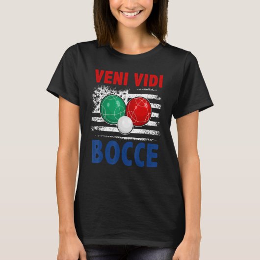 Bocce Ball Player USA Flag Patriotic 4 Tシャツ (正面)