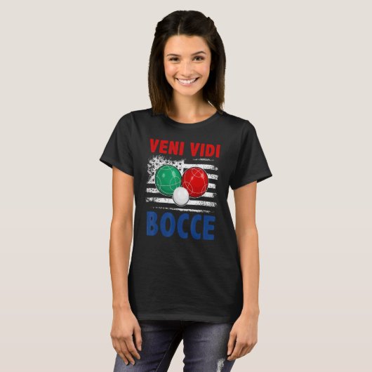 Bocce Ball Player USA Flag Patriotic 4 Tシャツ (正面フル)