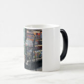 bodega kitties helping restock color morphing mug モーフィングマグカップ (正面右)