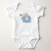 Body bébé So Cute lapin mignon et fleurs bleues ベビーボディスーツ (正面)
