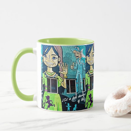 Bogotá Street Art マグカップ (ドーナツ)