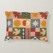 Bohemian Celestial Patchwork with Mystical Symbols アクセントクッション (裏面)