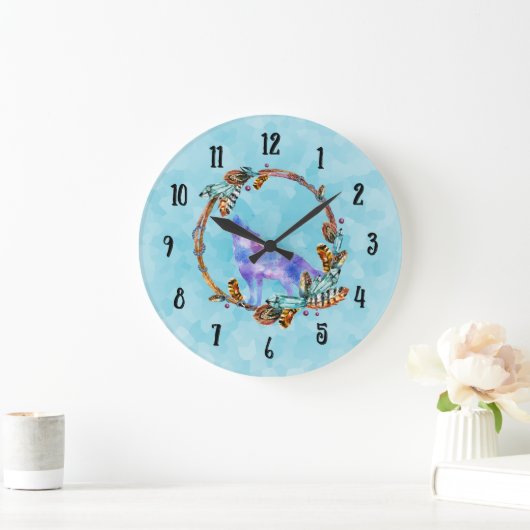 Bohoのスタイルのリースで遠ぼえしている水彩画のオオカミ ラージ壁時計 (ホーム)