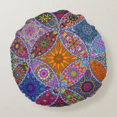 Bohoの曼荼羅のキルトパターンカラフルなヒッピーのスタイル ラウンドクッション (裏面)