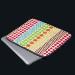 Bohoの点の電子工学のバッグ ラップトップスリーブ<br><div class="desc">さまざまなサイズの水玉模様の列およびbohoを特色にする電子工学のバッグはピンク、青、緑、オレンジ、黄色の色合いを、およびバーガンディインスパイア。</div>