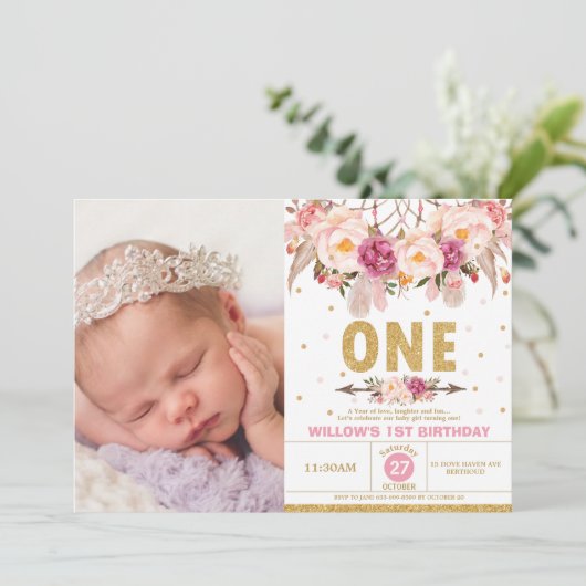 Bohoの花の夢のキャッチャーの第1誕生日の女の子の写真 招待状 (スタンド正面)