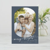 Bohoシックなネイビーブルー明るいメリーフォトクリスマス シーズンカード (スタンド正面)