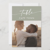 BohoシックSageグリーンフォトテーブル番号 招待状 (裏面)