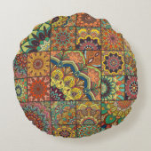 Bohoタイル：カラフルパッチワークのシームレスなパターン ラウンドクッション (裏面)