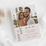 Bohoミニマモダンリスト写真結婚ズ セーブザデート<br><div class="desc">ラブストーリースタイル!単にあなたのお気に入りの婚約の写真（または好きなカップルの写真）をアップロードし、あなたのスタイルを反映する一種の発表を作成しユニークなさい。これらの救トレンディーは、完全にあなたのbohoのテーマに合わせてカスタマイズ結婚可能である。ニュートラル自然トーンと書道のtouchを備え、特別な日に自分のカレンダーをマークすることをゲストに知らせるカード。</div>