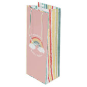Bohoレインボーベビーシャワーピンク ワインギフトバッグ (正面アングル)