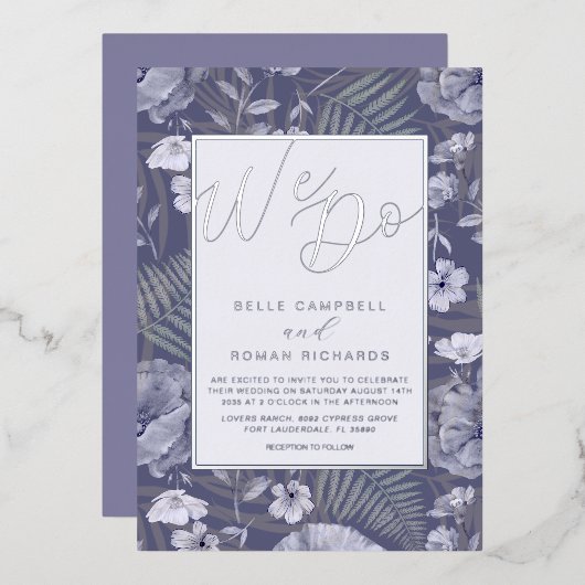 Bohoワイルドフラワーパープル&シルバースクリプト結婚ズ 箔招待状 (正面/裏面)