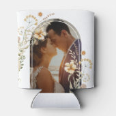 Bohoワイルドフラワーフォトアーチブライダルシャワーの好意 缶クーラー (裏面)