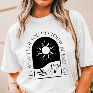 Boho今日で十分な太陽と手 トライブレンドTシャツ