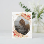 Boho写真 | Terracotta結婚式の日付を保存 ポストカード (スタンド正面)