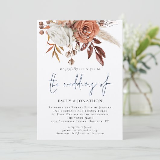 Boho花模様QRコード海軍ブルー冬の結婚式 招待状 (スタンド正面)