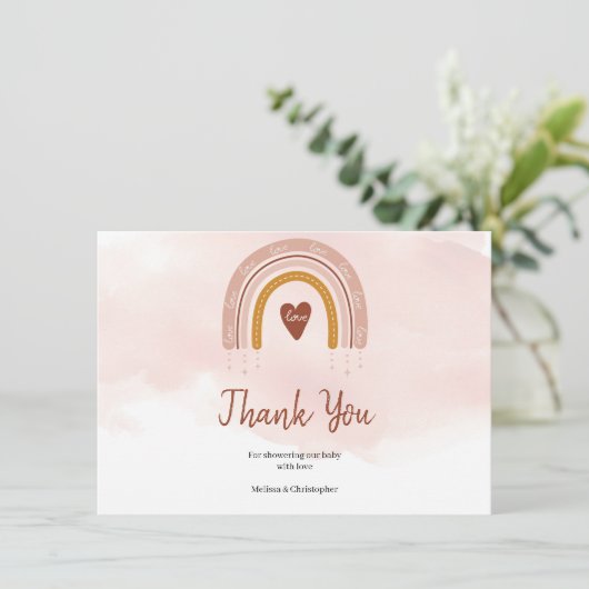 Boho赤面ピンクレインボーベビーシャワーサンキュー サンキューカード (スタンド正面)