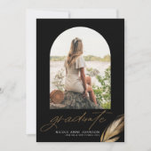 Boho金ゴールドグリッター羽毛ブラックフォト卒業 案内状 (正面)